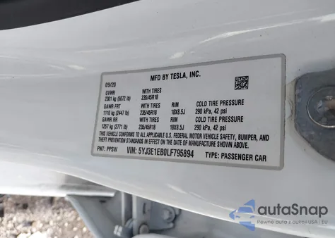 2020 Tesla Model 3 Long Range Dual Motor All-Wheel Drive z USA, uszkodzony, nr VIN 5YJ3E1EB0LF795894